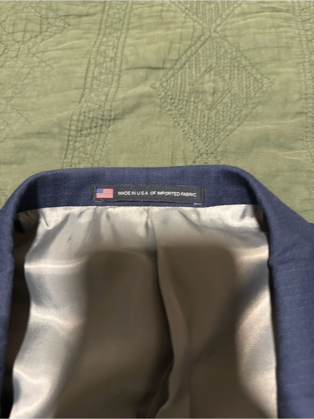 Hart Schaffner Marx Men’s Blue Plaid 2 Piece Suit 48R Made in USA